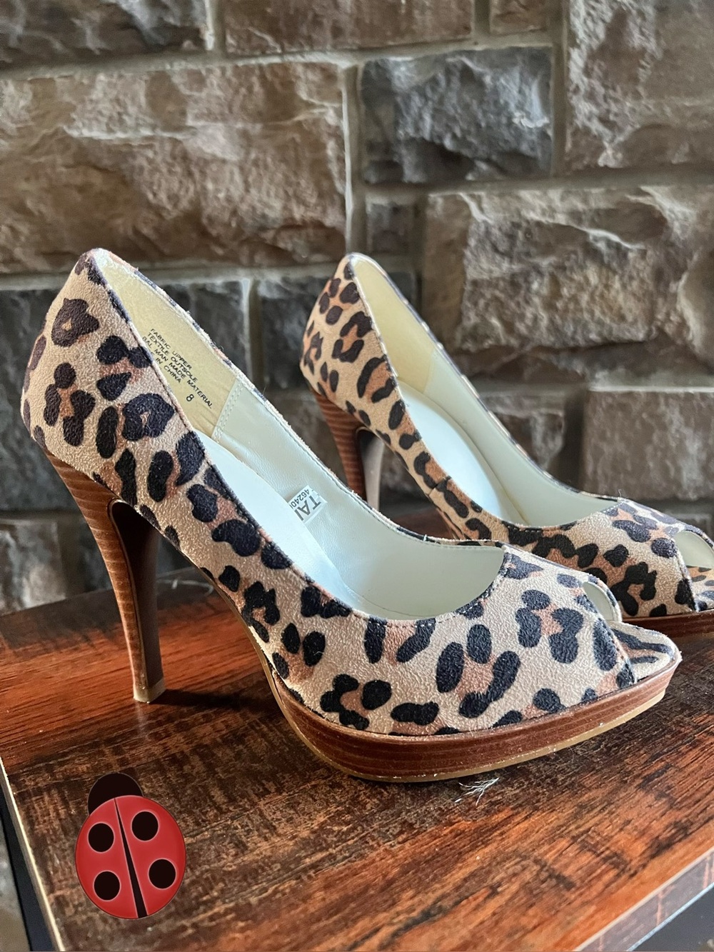 Leopard Print Peep-Toe Platform Pumps - 8*